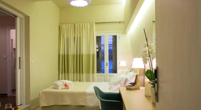 Трёхместный номер Deluxe Athena hotel