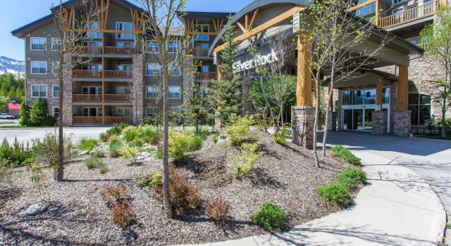 Silver Rock Condominiums, Boek Hotel Hotels in Brits Columbia met zwembad, Zwembad