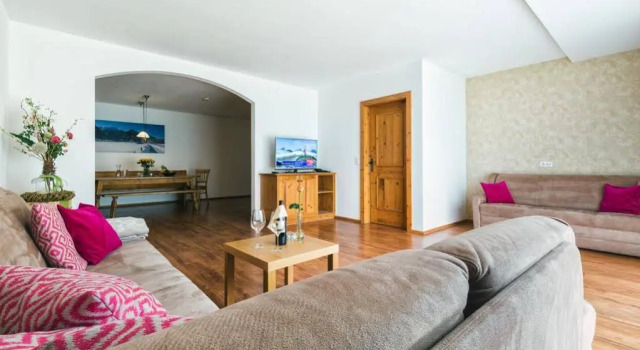 Aparthotel AlpenChalet, Book Chalet Neukirchen am Grossvenediger Wildkogel Arena