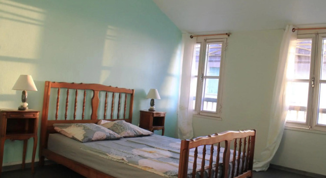 Chambre d'hôte à Saint-Pierre, Rezerwuj Hotel Hotele w Saint-Pierre z parkingiem, Parking