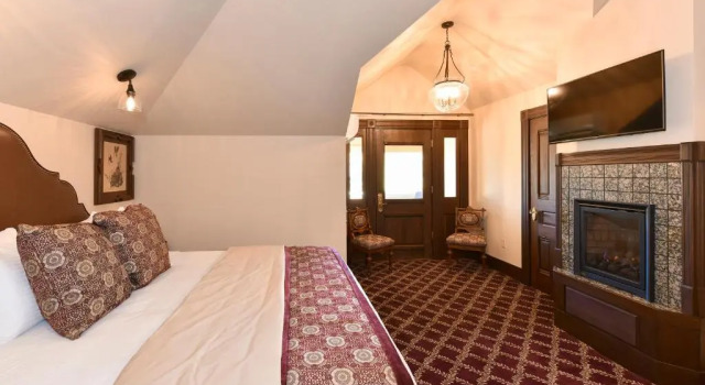 Люкс Deluxe Blackbird Inn