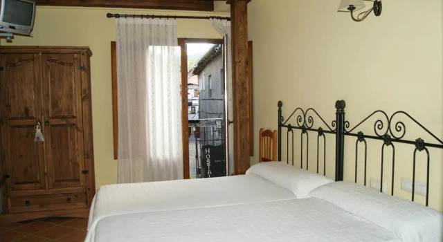Hostal El Rincón Del Trillo, Book Hotel La Alberca 