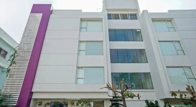 Brooks Manor Service Apartments