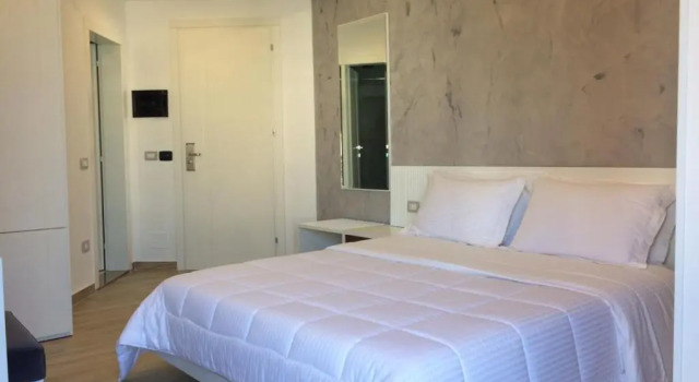 Двухместный номер Standard с балконом Mirage Hotel