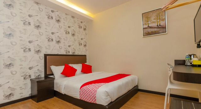 Standart çift kişilik oda OYO 1214 Oro Hotel