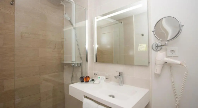 Трёхместный номер Standard Casual Inca Porto by Casual Hoteles