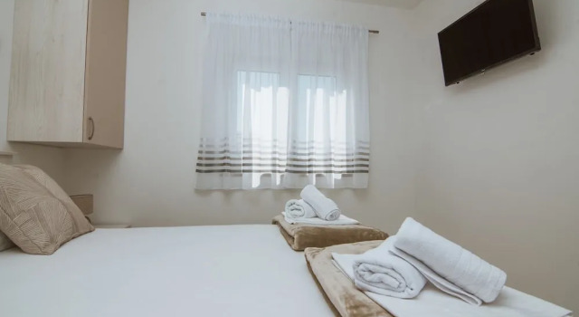 Apartments PiiP-ni-More, Забронировать Апартаменты/квартира Водице Шибенско-Книнская жупания, рядом с Пристань для яхт ACI Водице