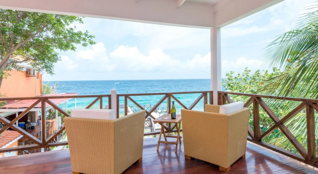 Номер Superior с балконом и с видом на океан Scuba Lodge City Beach