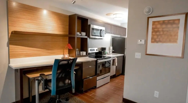 Двухместный люкс c 1 комнатой TownePlace Suites by Marriott Louisville Airport