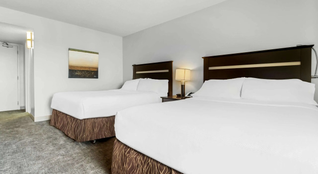 Четырёхместный номер Standard Best Western Plus Mont-Laurier