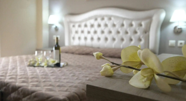 Myrto Rooms, Prenota Hotel Pefkohori Kassandra
