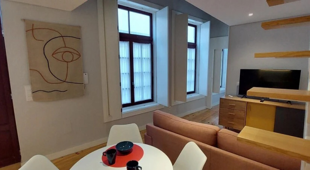 Downtown Oporto Duplex, Забронировать Отель Порту Регион Порту, рядом с Lapa Metro Station