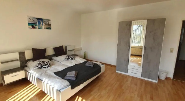 Апартаменты c 1 комнатой FC-Apartmenthaus Falkensee mit großem Garten und PKW Stellflächen