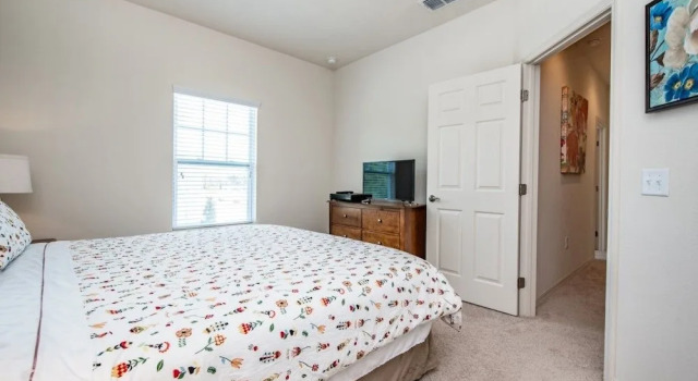 Amazing Townhome! - Lucaya Village - 8960SP