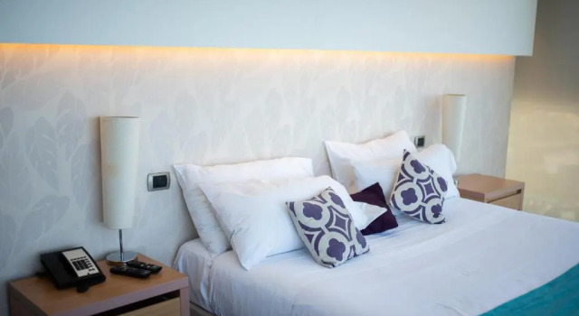 Полулюкс Hotel Enjoy San Antonio