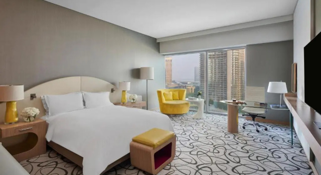 Двухместный номер Luxury Sofitel Dubai Downtown