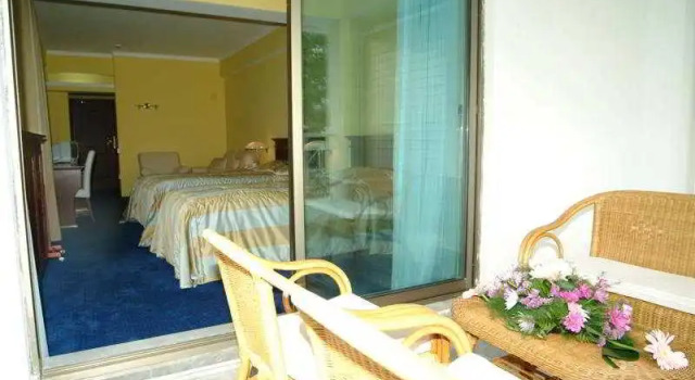 Standardní Apartmá s balkonem Hotel Granit