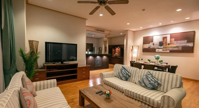 Veloche SeaView 2 BR. 160sq.m near beach