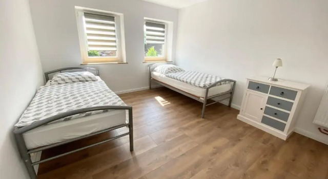 Апартаменты Ferienwohnung mit Balkon und Garten OG