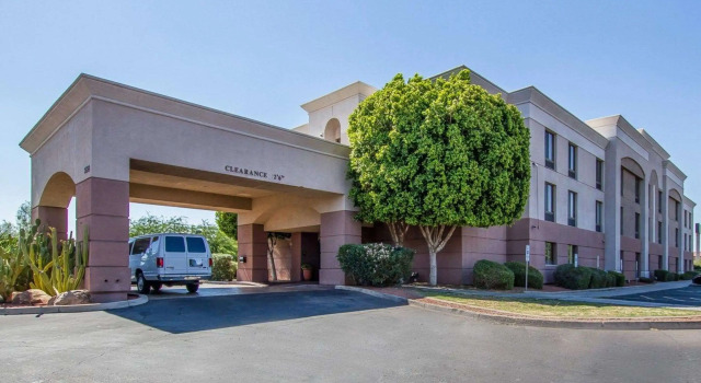 Comfort Inn I-10 West at 51st Ave