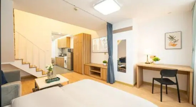Люкс Business Huazhishe Apartment (Hongqiao National Exhibition and Convention Center Minbei Road Branch)