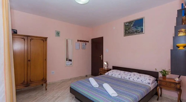 Verica - 15 m From Beach - SA2, Buchen Sie Hotel Dugi Rat Gespanschaft Split-Dalmatien