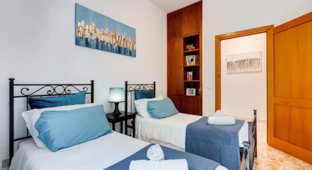 Апартаменты Tasso Street 102