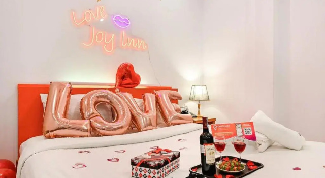 Люкс Deluxe Collection O Joy Inn - Near T3 Terminal