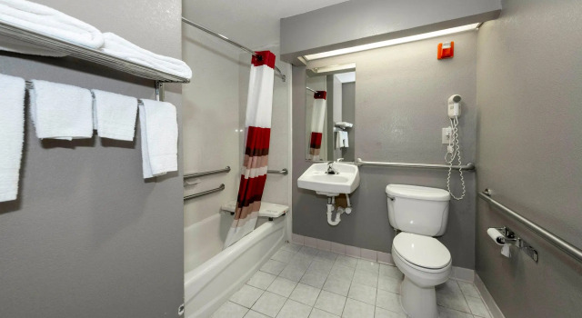 Двухместный номер Standard Red Roof Inn Atlanta Southeast - Stockbridge
