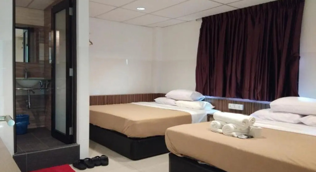 Четырёхместный номер Standard Comfort Two Hotel