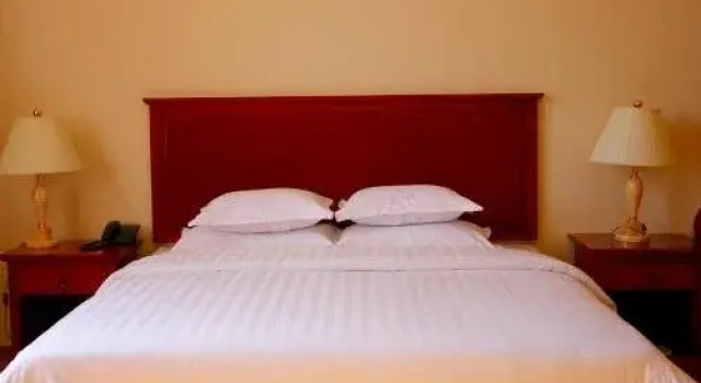 Hualing Hotel, Reserva ahora Hotel Gamarjveba Kutaisi