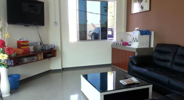 Alor Villa Malacca, Prenota Villa Hotel a Malacca con parcheggio, Parcheggio