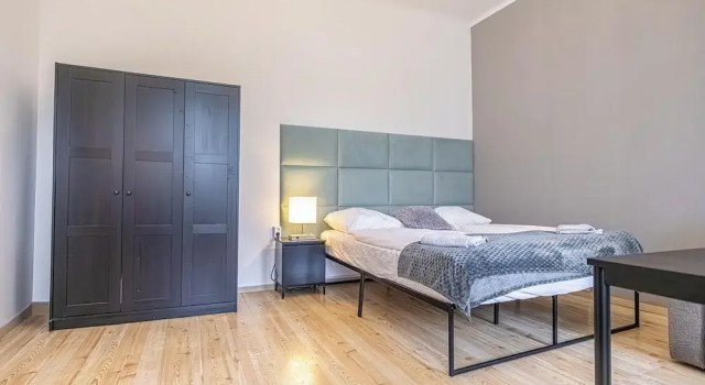 Spacious 1BR Apt Near Danube, Prenota Appartamento Vienna Austria