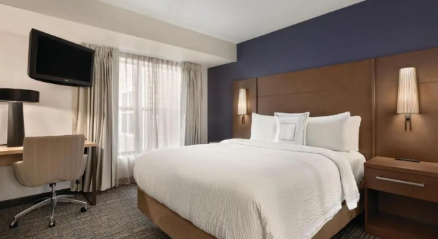 Двухместный люкс с 2 комнатами Residence Inn by Marriott Buffalo Galleria Mall