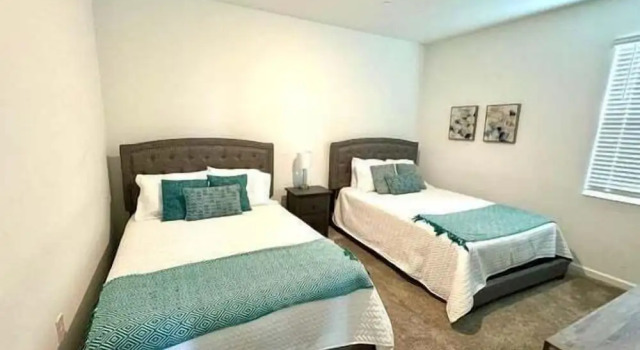 Spacious 3BR Home in Champions Gate Near Disney, Rezerwuj Hotel Four Corners Floryda