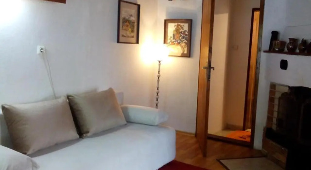 Трёхместный номер Economy с красивым видом из окна Villa Jun Guest House