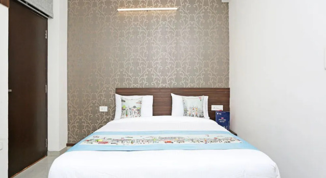 OYO 9596 Hotel Radha Nikunj Residency, Book Hotel Hoteller i Rajasthan med morgenmad, Morgenmad