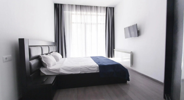 Tbilisi City Center Luxury Apartment #14
