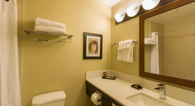 Номер Superior The Kanata Inns Invermere
