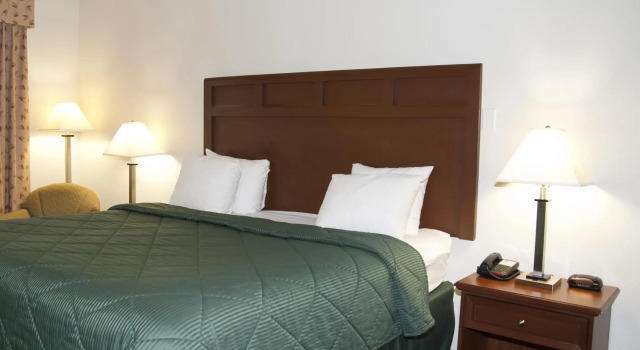 Номер Standard Best Western Comanche Inn
