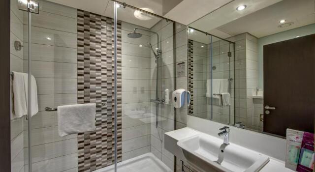 Семейный номер Standard Premier Inn Doha Education City