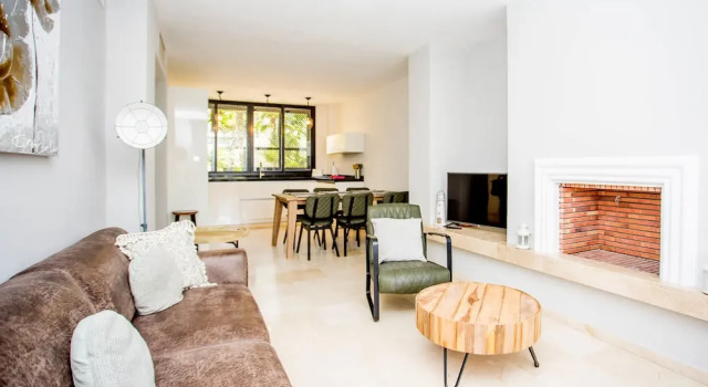 Fantastic Beachside 3 bedroom apartment