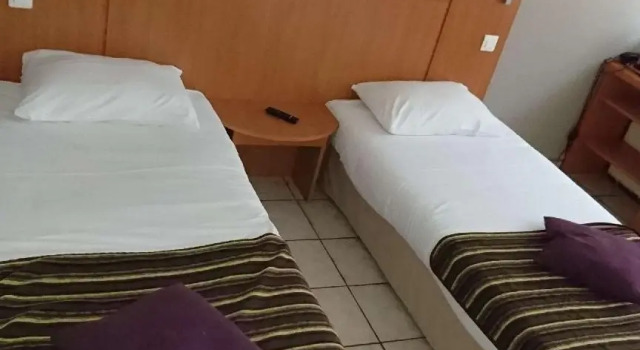 Двухместный номер Standard Kyriad Toulouse Sud - Roques