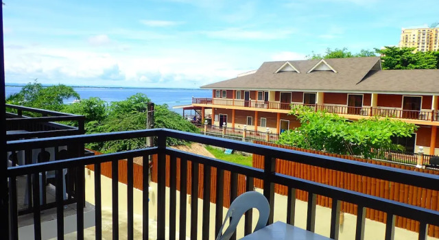 Четырёхместный семейный номер Standard Aozora Seaside Mactan