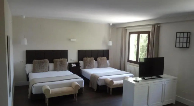 Полулюкс Hotel Resort Cueva del Fraile