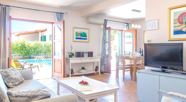Beautiful Villa With Spacious Terrace and Private Swimming Pool, on the Croatian Island of Hvar