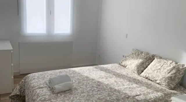 Apartamento situado a 10 minutos de opera, Забронировать Апартаменты/квартира Карабанчель Мадрид, рядом с Урхель