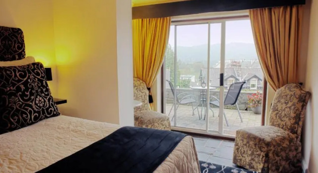 Nagoya Country House, Забронировать Отель Отели Англии 3 звезды, 3*