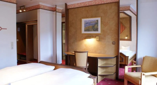 Hotel Schwan, Rezervasyon Otel Pottenstein Franconian Switzerland