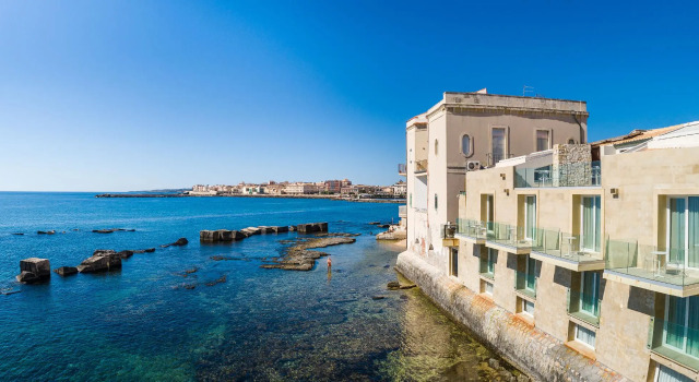 Re Dionisio Luxury Suites